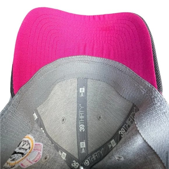 Washington Redskins Breast Cancer Hat - size Small/Medium - Picture 5 of 12